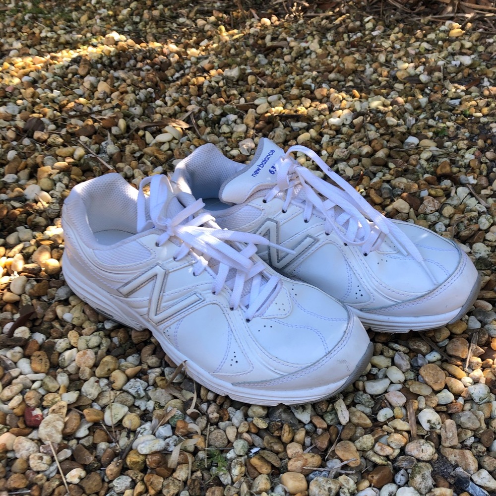 NWOB White New Balance tennis shoes